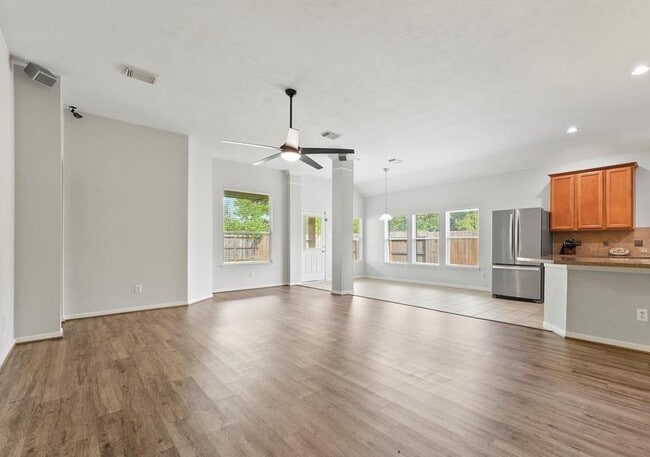 Building Photo - 31030 Imperial Walk Ln