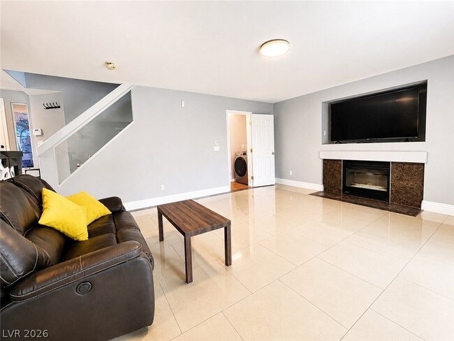 Building Photo - 9706 Powell Plateau Ct