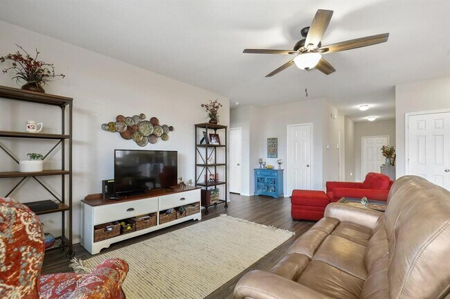 Building Photo - 3129 Adrian Creek Dr