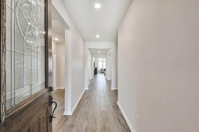 Building Photo - 8741 Lookout Peak Ln