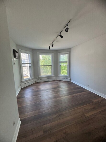 Building Photo - 311 N Ingalls St
