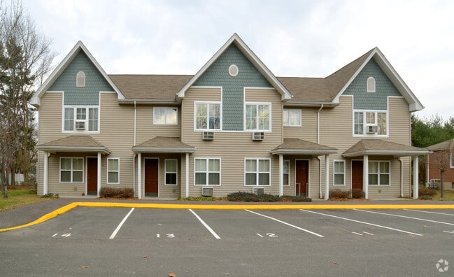 Building Photo - Carter Court