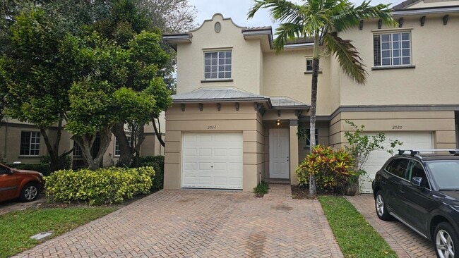 Primary Photo - 2022 Island Dr