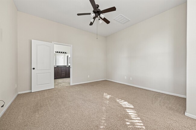 Building Photo - 4930 Ginger Bluff Trail