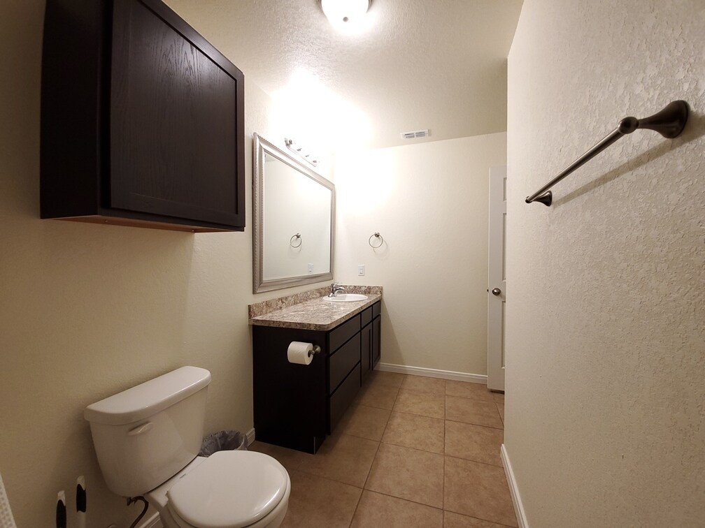 Building Photo - 8715 8th St