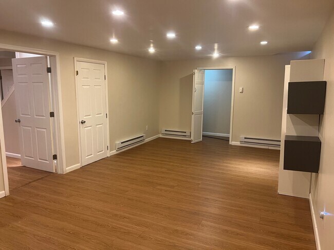 Recreation Room-Basement - 1554 Willow Pond Dr