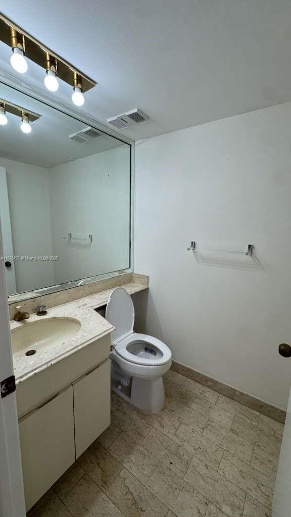 Building Photo - 11113 Biscayne Blvd