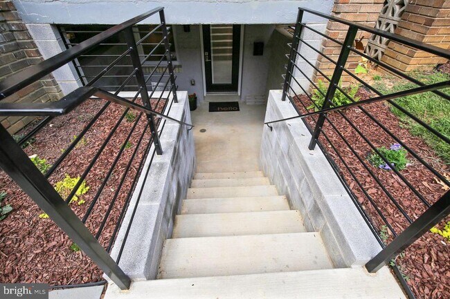 Building Photo - 4416 15th St NW