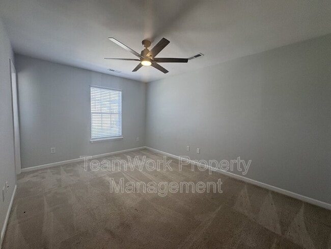 Building Photo - 113 Lynches River Dr