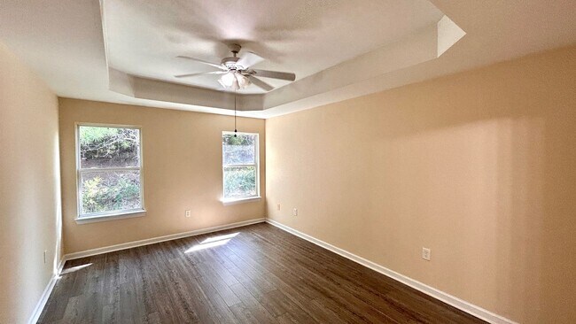 Building Photo - Brookstone Dr #20 &amp; 22
