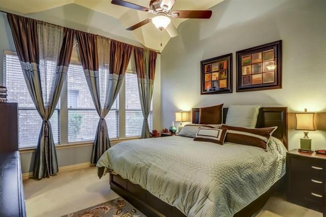 Building Photo - 2005 Loma Alta Dr