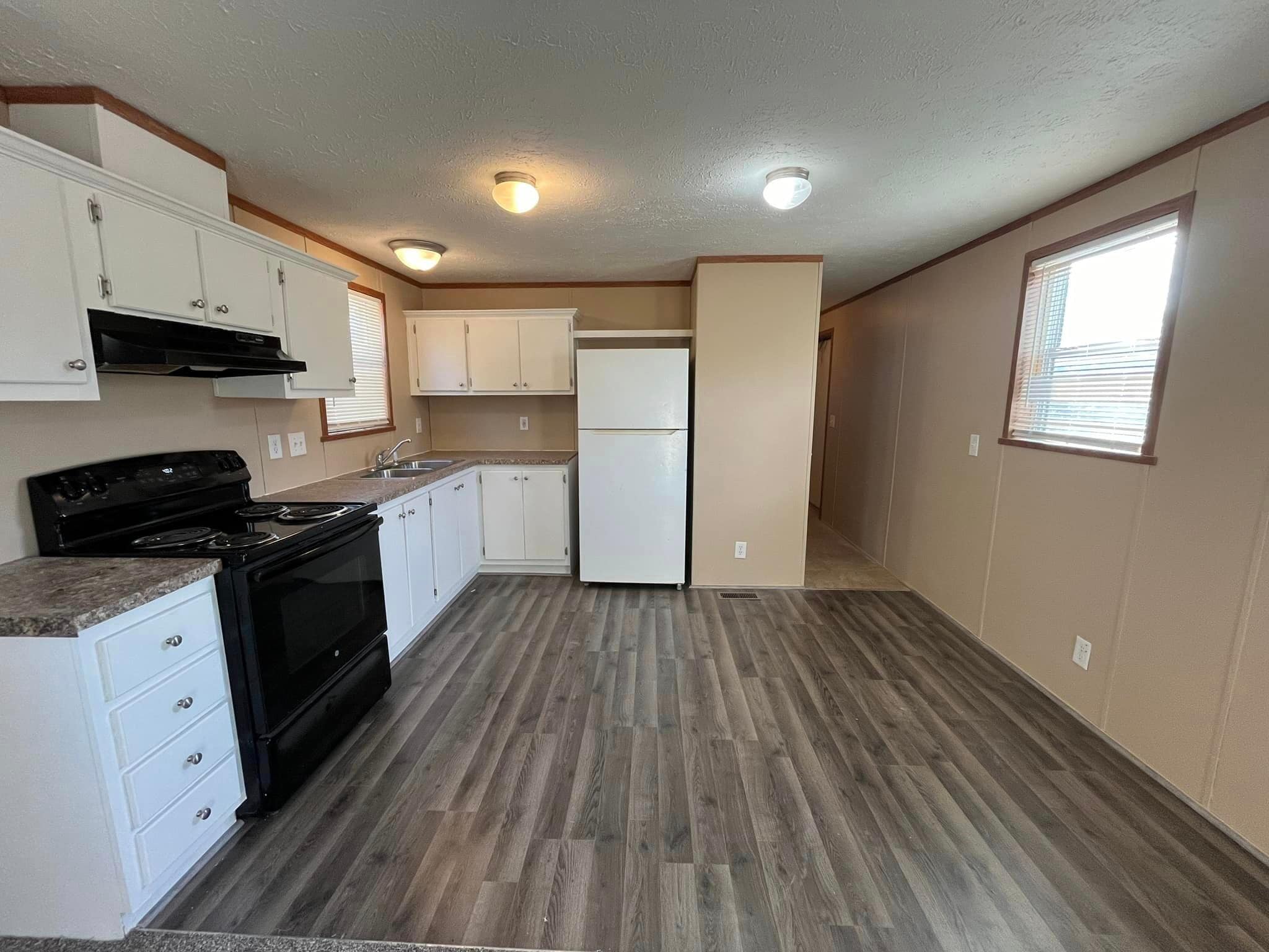 Building Photo - 3510 N 9th St