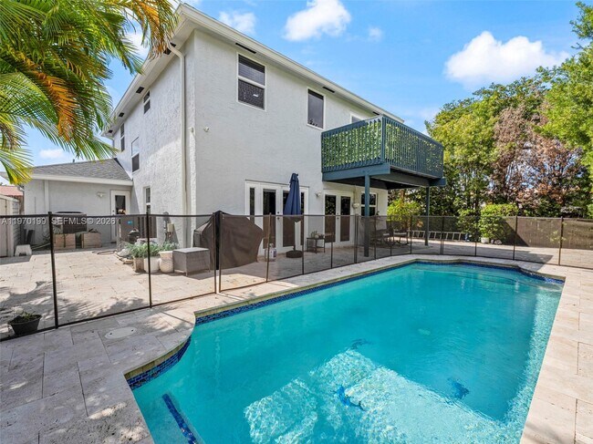 Building Photo - 10281 NW 32nd St