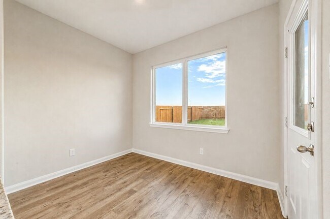 Building Photo - 1512 Jean Mdw Dr