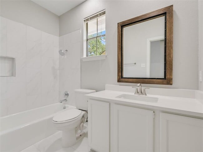 Building Photo - 8402 Cima Oak Ln