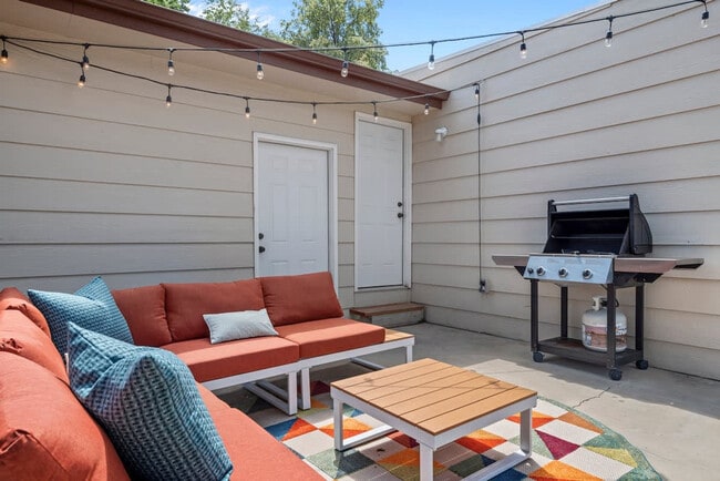 Building Photo - 4845 W 73rd Ave