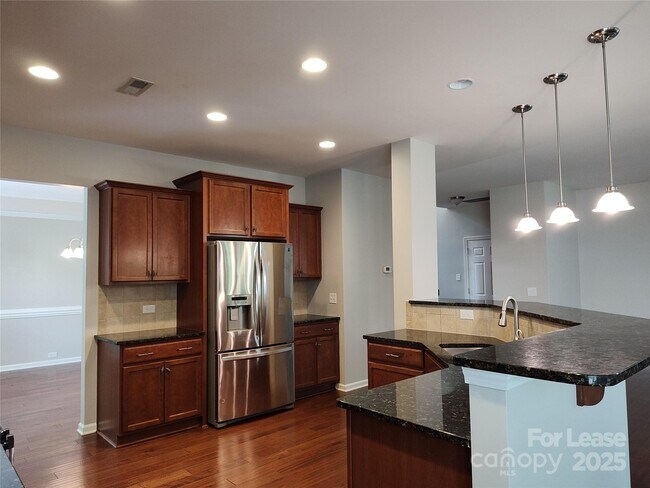 Building Photo - 8611 Burnside Ln