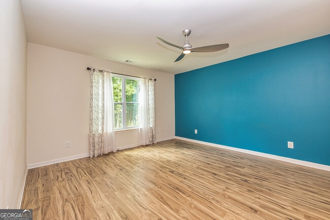 Building Photo - 759 Alvaton Rd