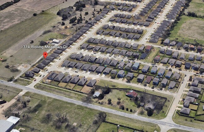 Building Photo - Spacious Single-Story Comfort with Covered Porch in Wilmer