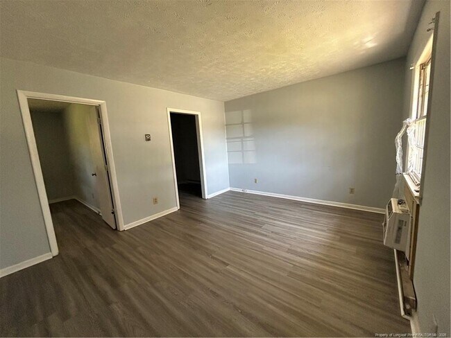 Building Photo - 710 S Bethel Rd