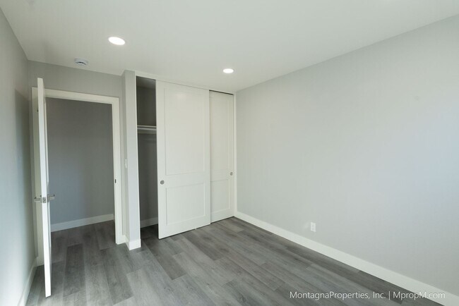 Building Photo - Spacious custom 4 bedroom home with pool and 2 car garage!