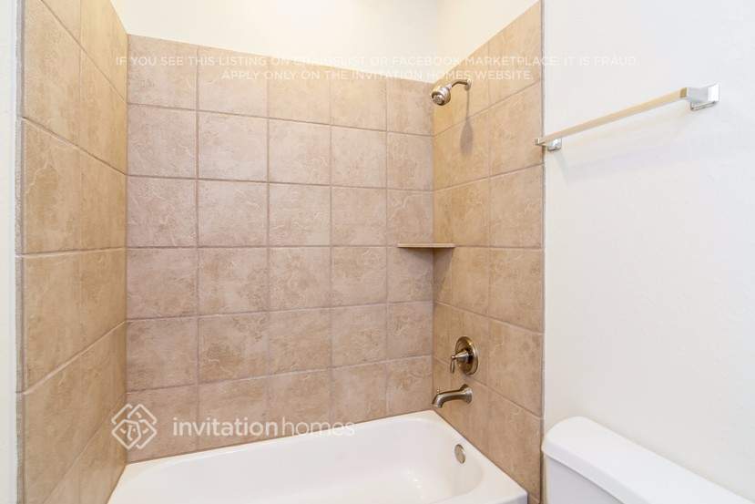 Building Photo - 3322 Rose Trace Dr