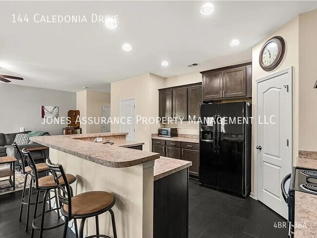 Building Photo - 144 Caledonia Dr