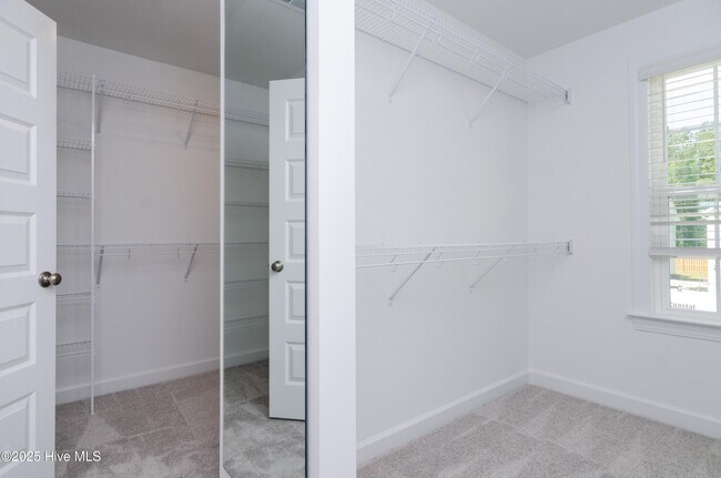 Building Photo - 2152 Star Shower Wy