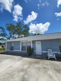 Building Photo - 2145 Pauldo St