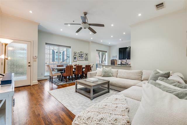 Building Photo - 5709 Lewis St