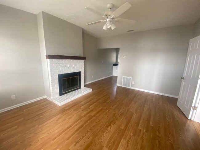 Building Photo - Charming 2Bed/1Ba Duplex w/Unmatched Massalina Bayou Views – Steps from Downtown Panama City's Vi...