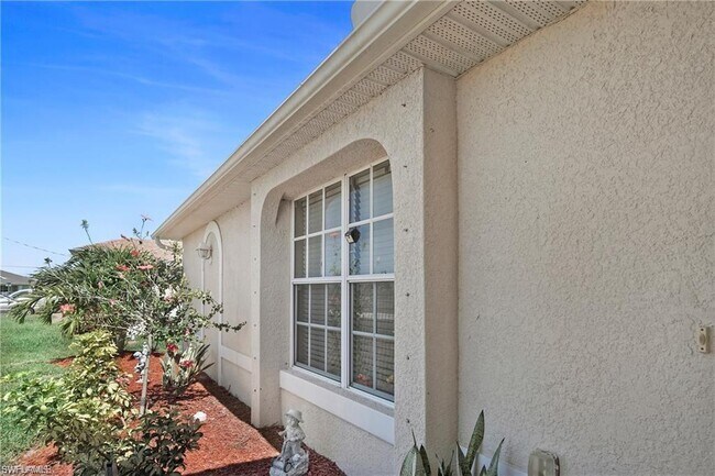 Building Photo - 2931 NW 9th Terrace