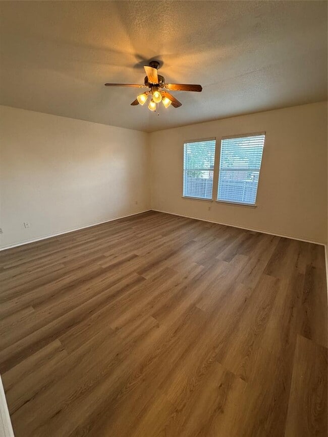 Building Photo - 215 San Felipe Dr