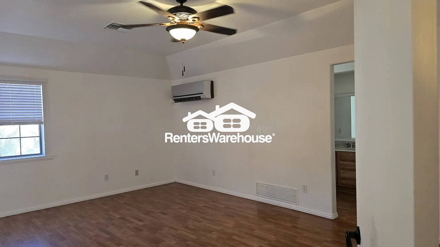 Building Photo - 8181 N Brookshire Ct
