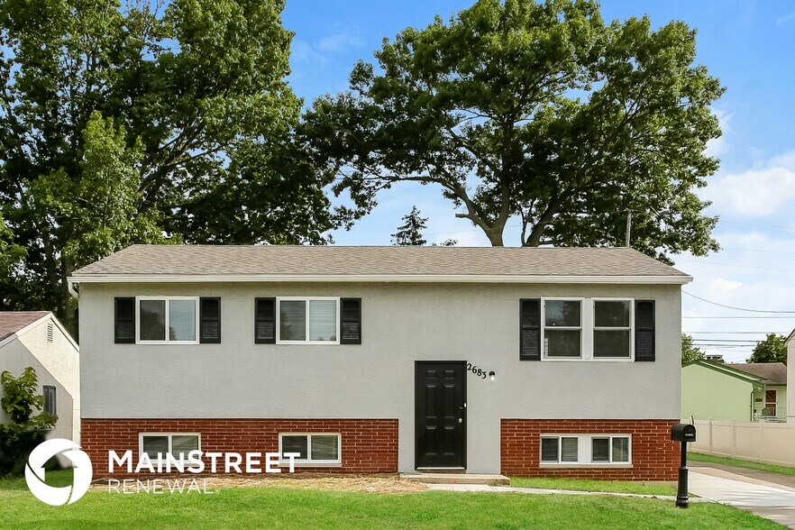 Building Photo - 2683 St Joseph Ave