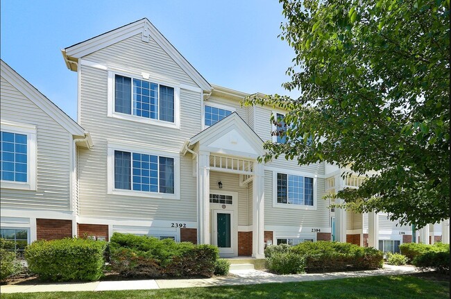 Building Photo - 2392 Oakfield Ct
