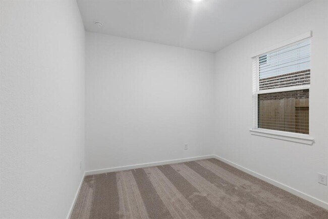 Building Photo - 1203 Buffalo Run