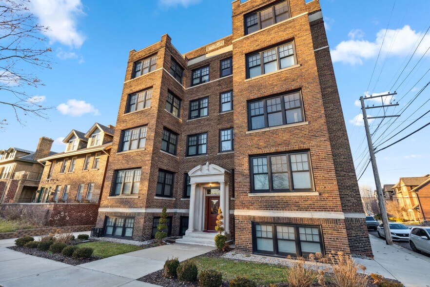 Building Photo - 457 E Kirby St