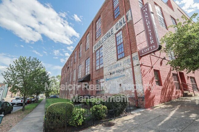Primary Photo - 815 Porter St