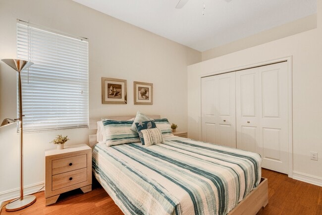 Building Photo - 4801 Edgemont Ct