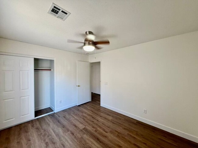 Building Photo - 11061 Cusumano Ct