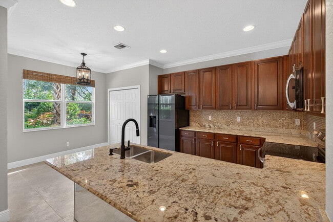 Building Photo - 5072 Dulce Ct