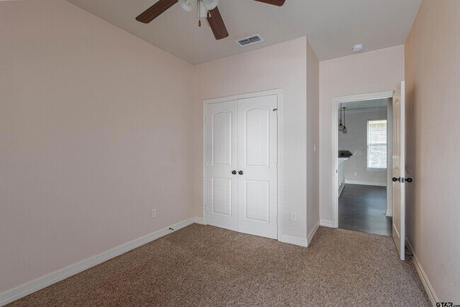 Building Photo - 3009 Santa Elena Dr