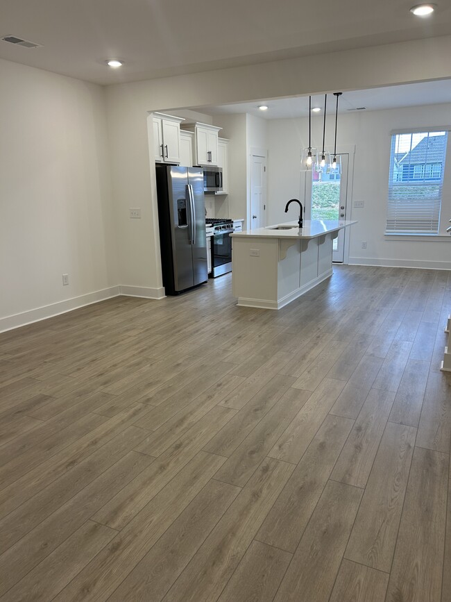 Building Photo - 1329 Maplesmith Wy