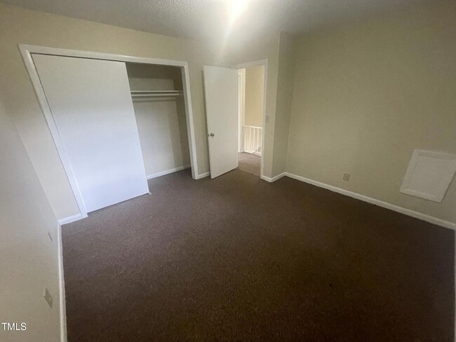 Building Photo - 120 Byrum St