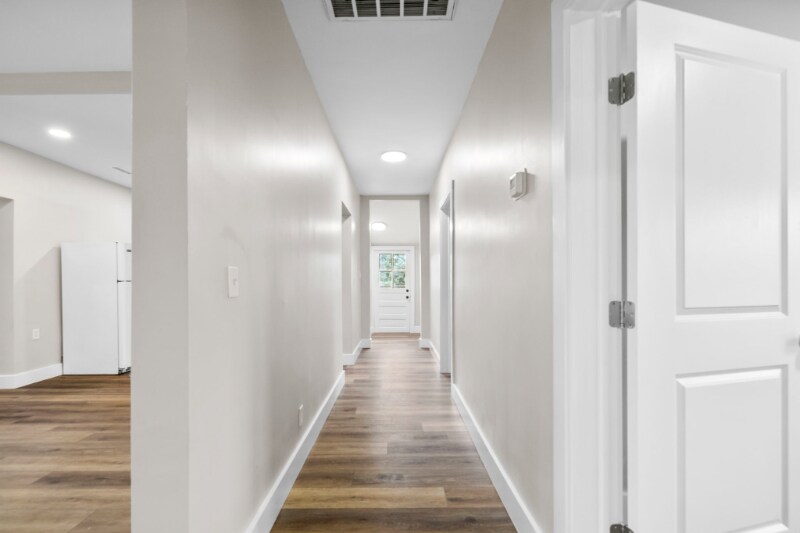 Building Photo - 2811 Locust Hill Rd