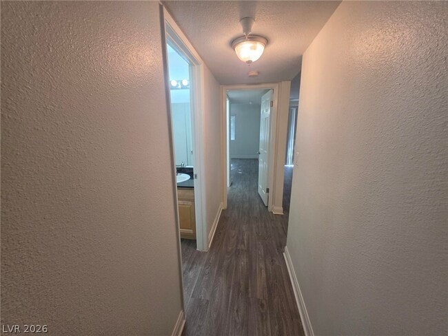 Building Photo - 2750 S Durango Dr