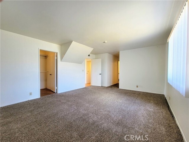 Building Photo - 2755 E Hill St