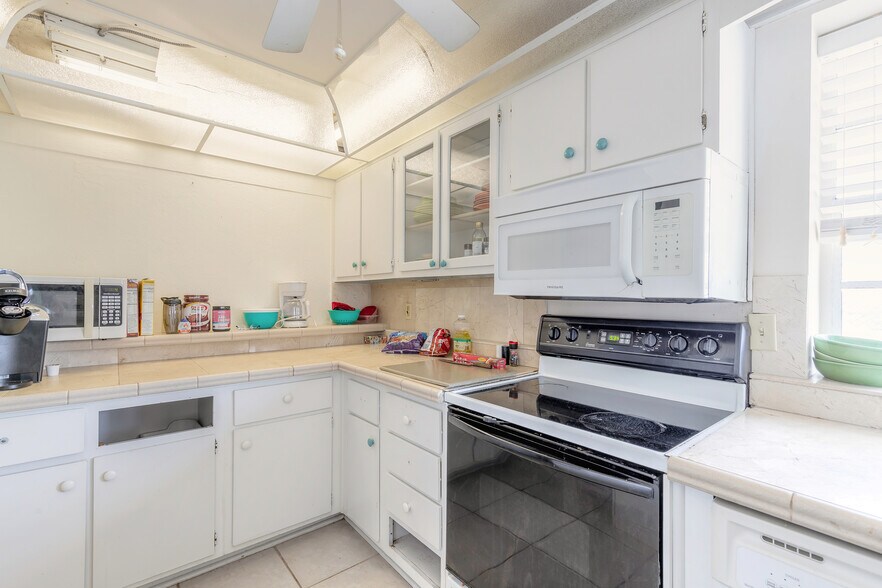 Building Photo - 89 S Atlantic Ave