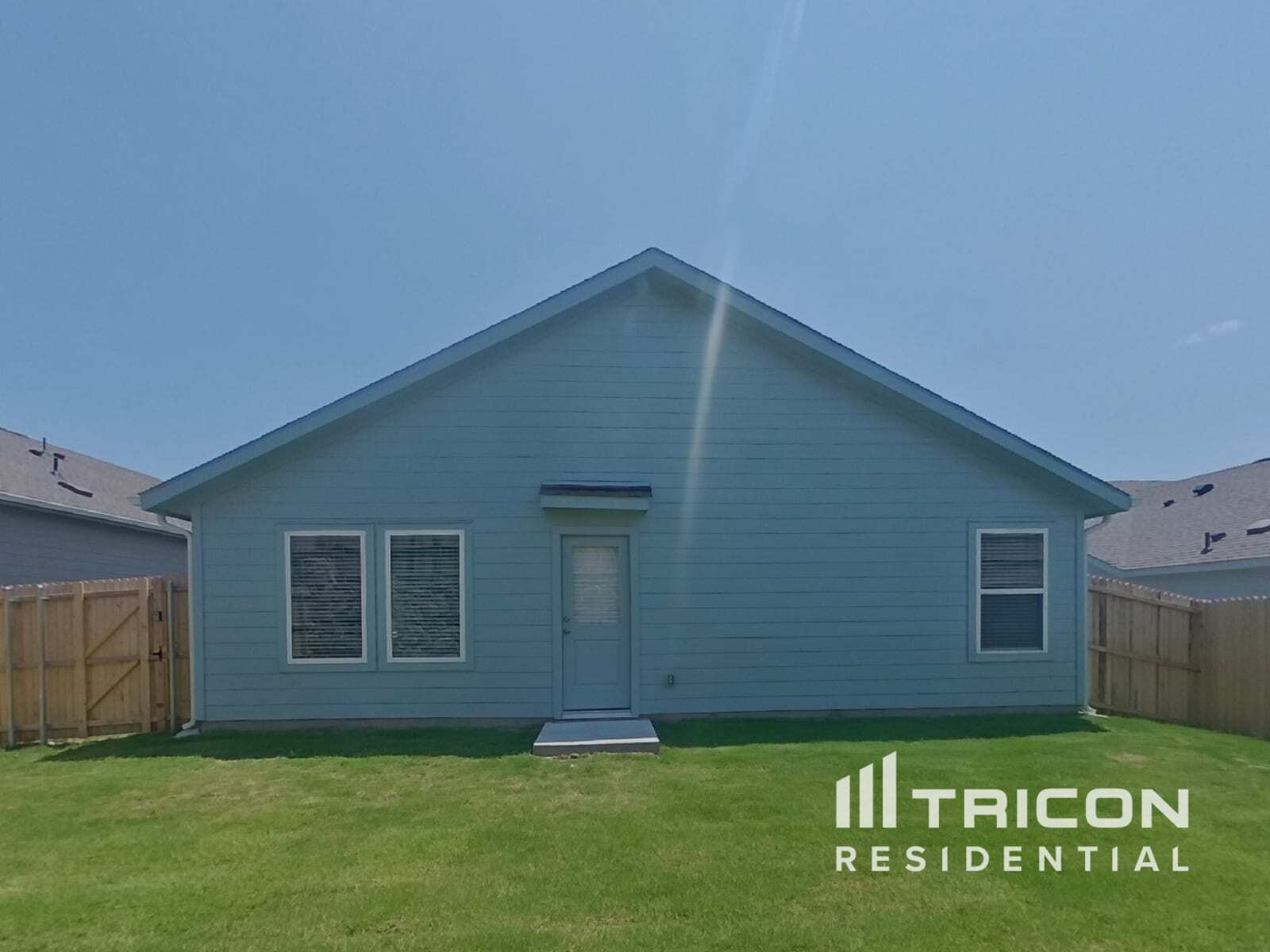 Building Photo - 10720 Cowhide Ln